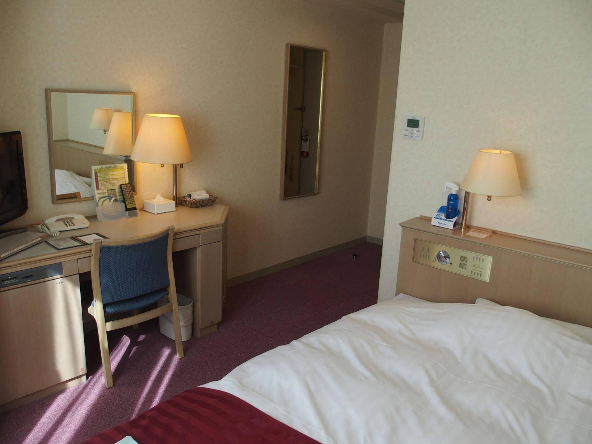 Hotel Livemax Budget Kagoshima Zewnętrze zdjęcie